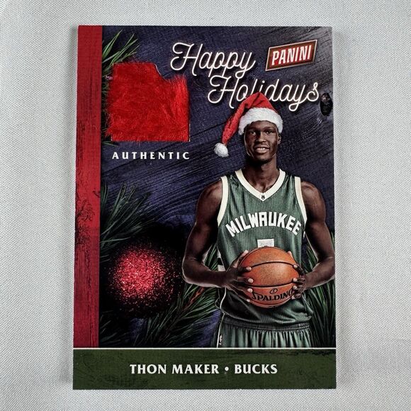 2016 Panini Thon Maker Happy Holidays #11 Santa Hat Material Patch Authentic NM - Picture 1 of 2